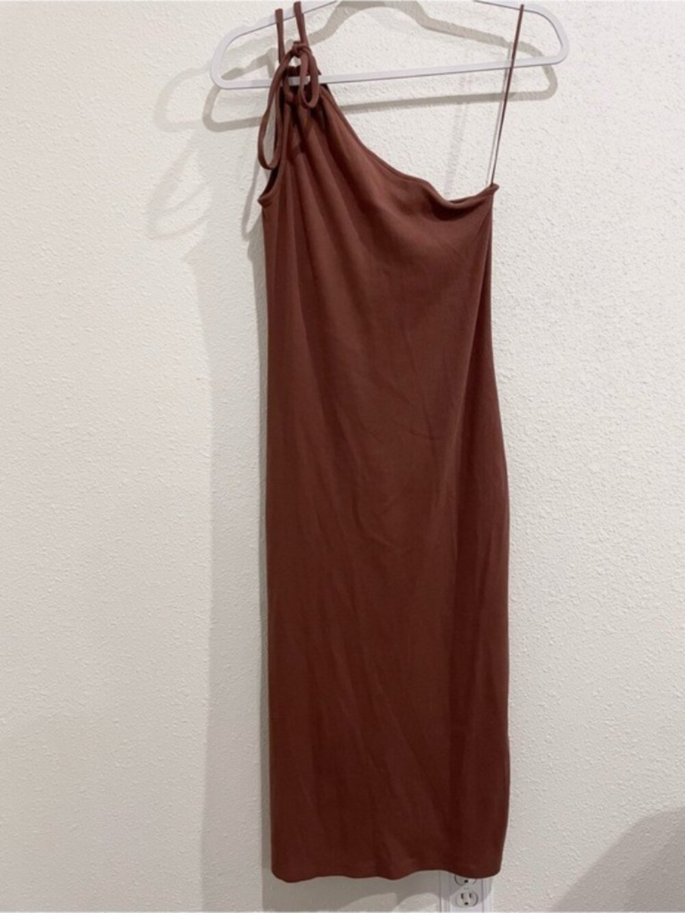 Old Navy Neutral Ribbed Midi Dress One Shoulder Beach Casual Slit Contemporary - Picture 2 of 8